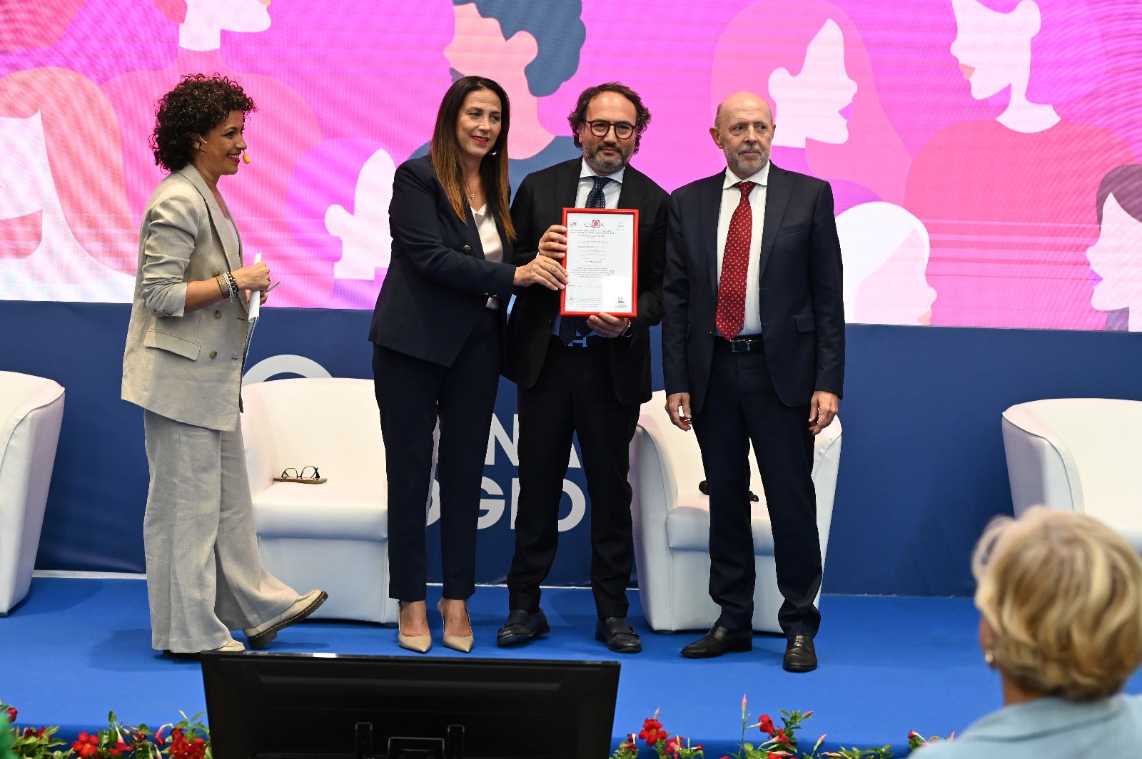 WhatsApp-Image-2025-09-19-at-17-07-55.jpeg WhatsApp-Image-2025-09-19-at-17-07-55.jpeg