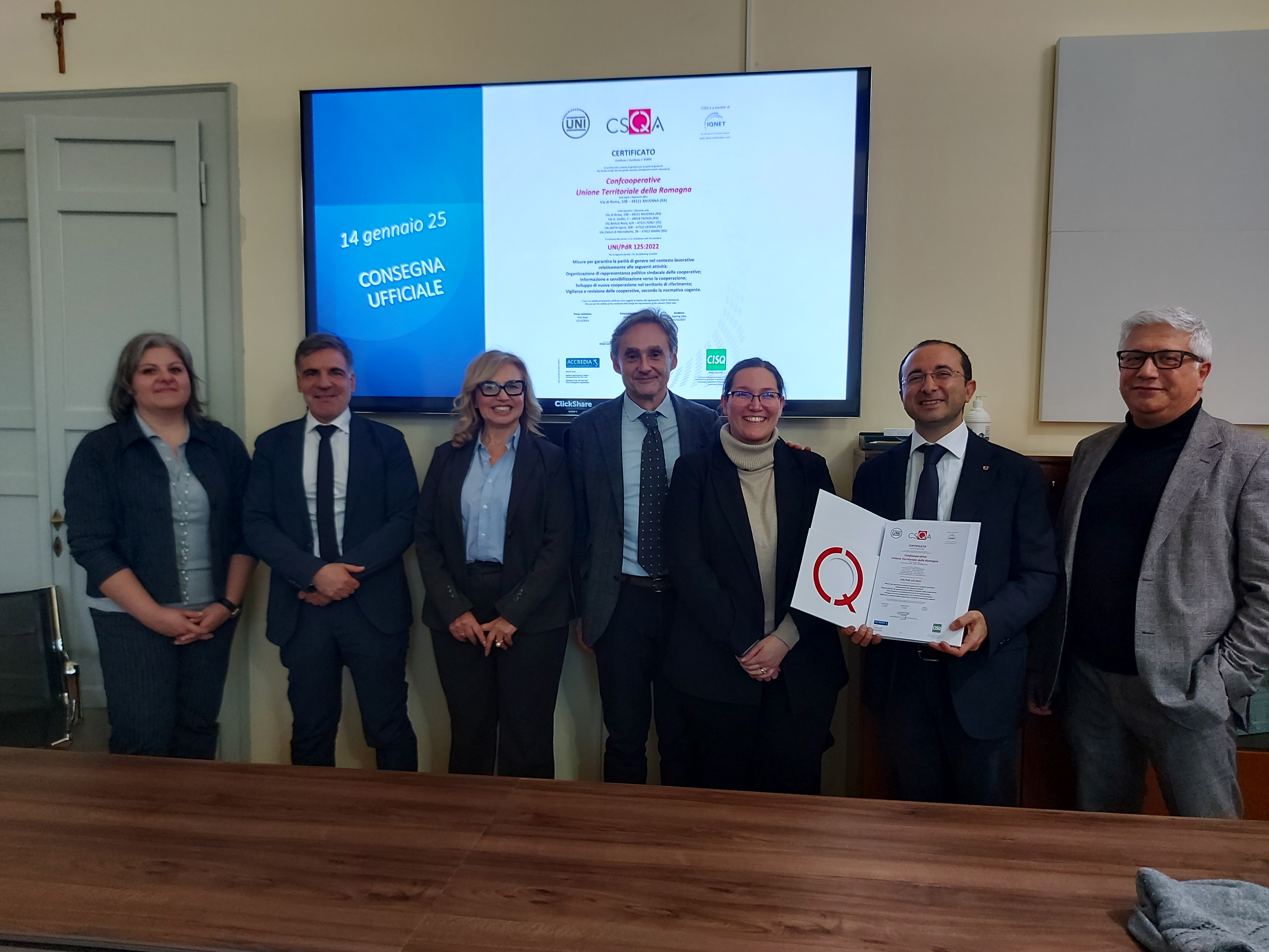 da-sinistra-LorenzaManfredi_MauroGiannattasio_SoniaAlvisi_AndreaPazzi_MircaRenzetti_MassimilianoOro_MircoCoriaci-(1).jpg da-sinistra-LorenzaManfredi_MauroGiannattasio_SoniaAlvisi_AndreaPazzi_MircaRenzetti_MassimilianoOro_MircoCoriaci-(1).jpg